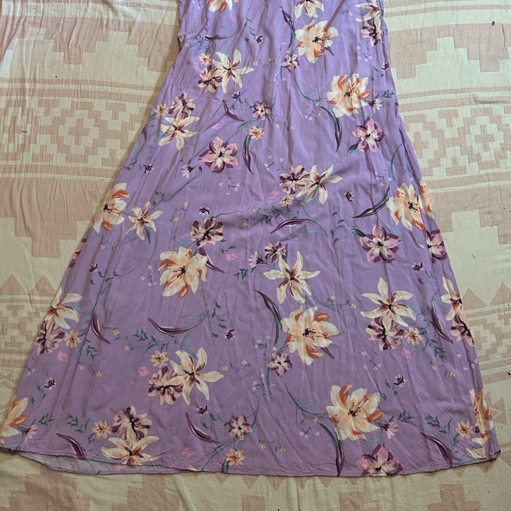Lavender Floral Halter Maxi Dress - Unbranded - Picture 2 of 12